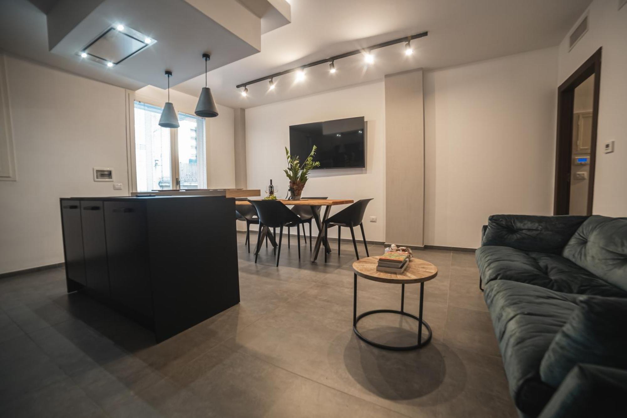 Suite Piazza Mazzini 90 Mq 5 Lecce Exterior photo